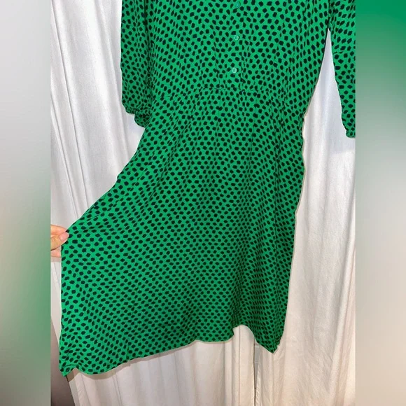 Banana Republic Emerald Patterned Midi Dress - Picture 7 of 8